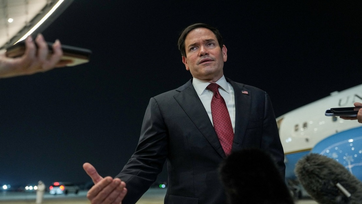 US Won't Fund Iran Reconstruction Effort, Rubio Clarifies Amid Deal Progress