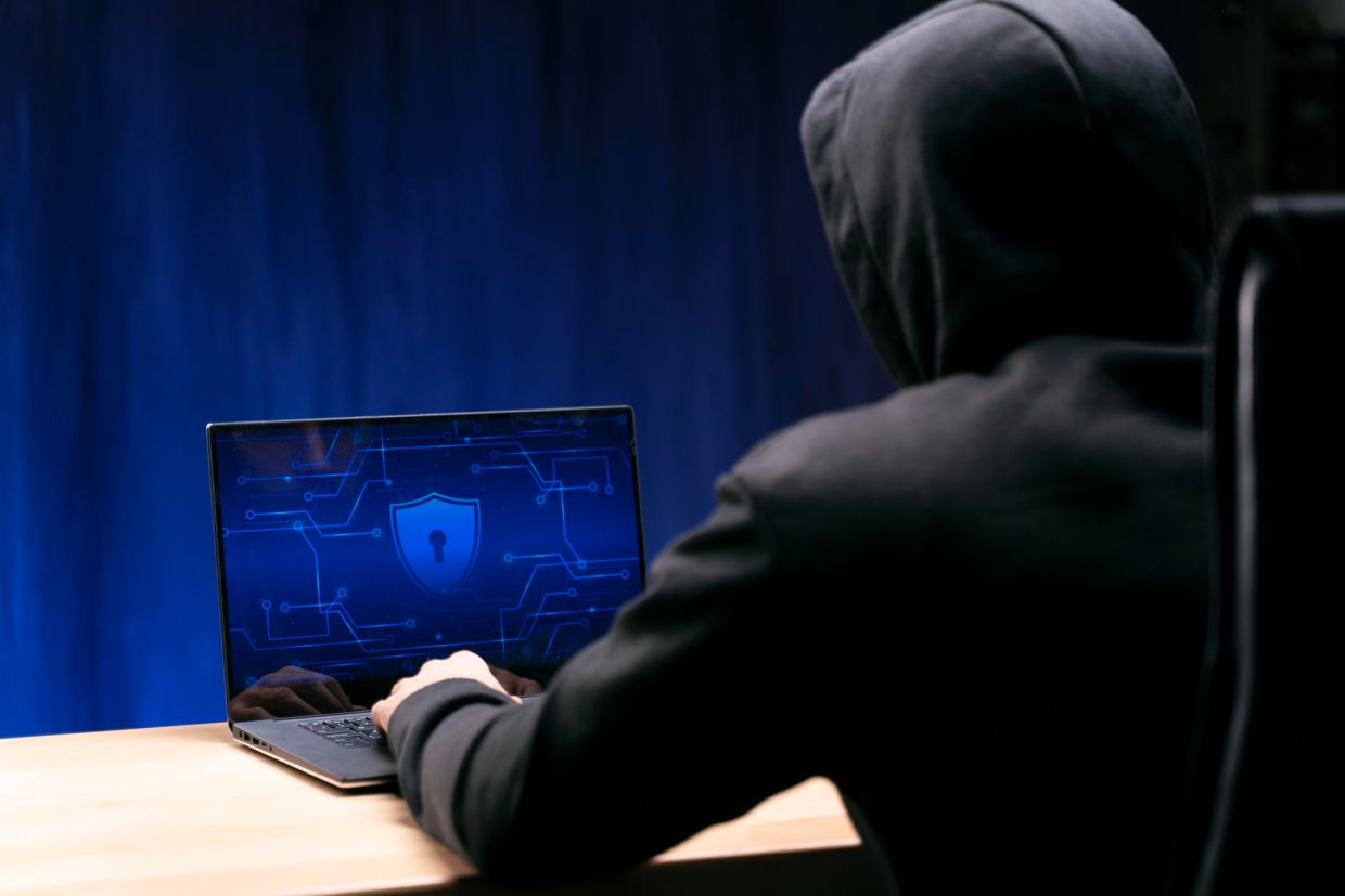 Two Young British Hackers Sentenced for Major London Transport Cyberattack