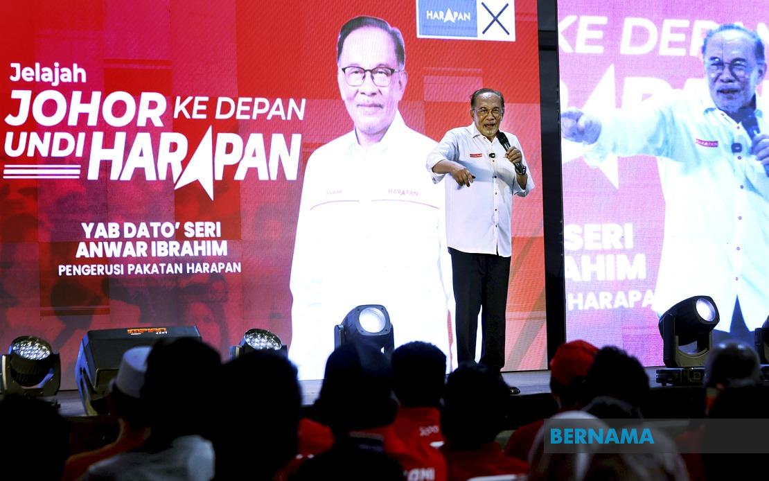 Anwar Pledges Zero Tolerance for Corruption, Signals End of Crony Politics