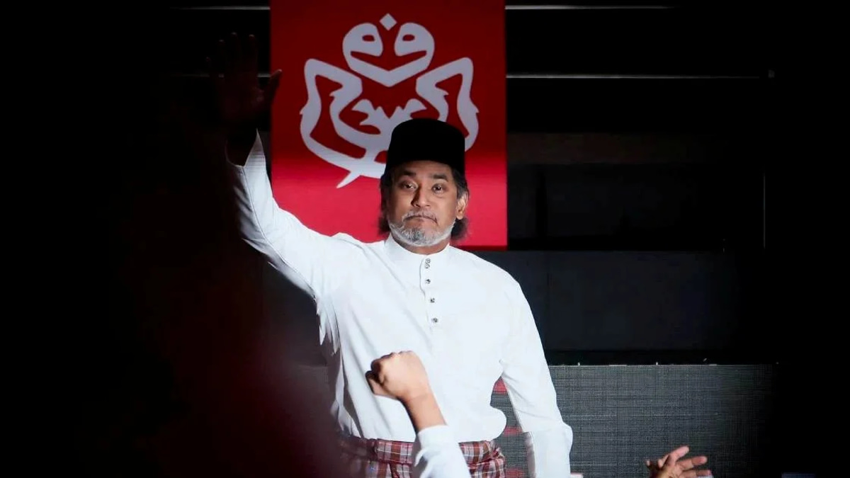 Khairy Jamaluddin Defers Negri Sembilan Electoral Decision to Umno Leadership