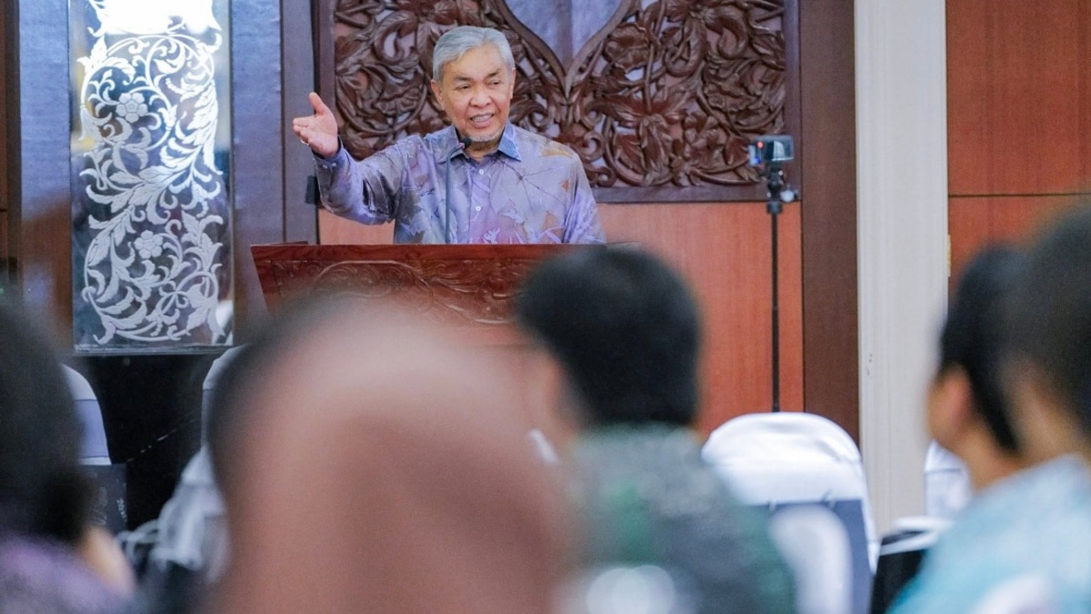 Malaysia Needs Stronger Cyber Law Framework, Says DPM Ahmad Zahid