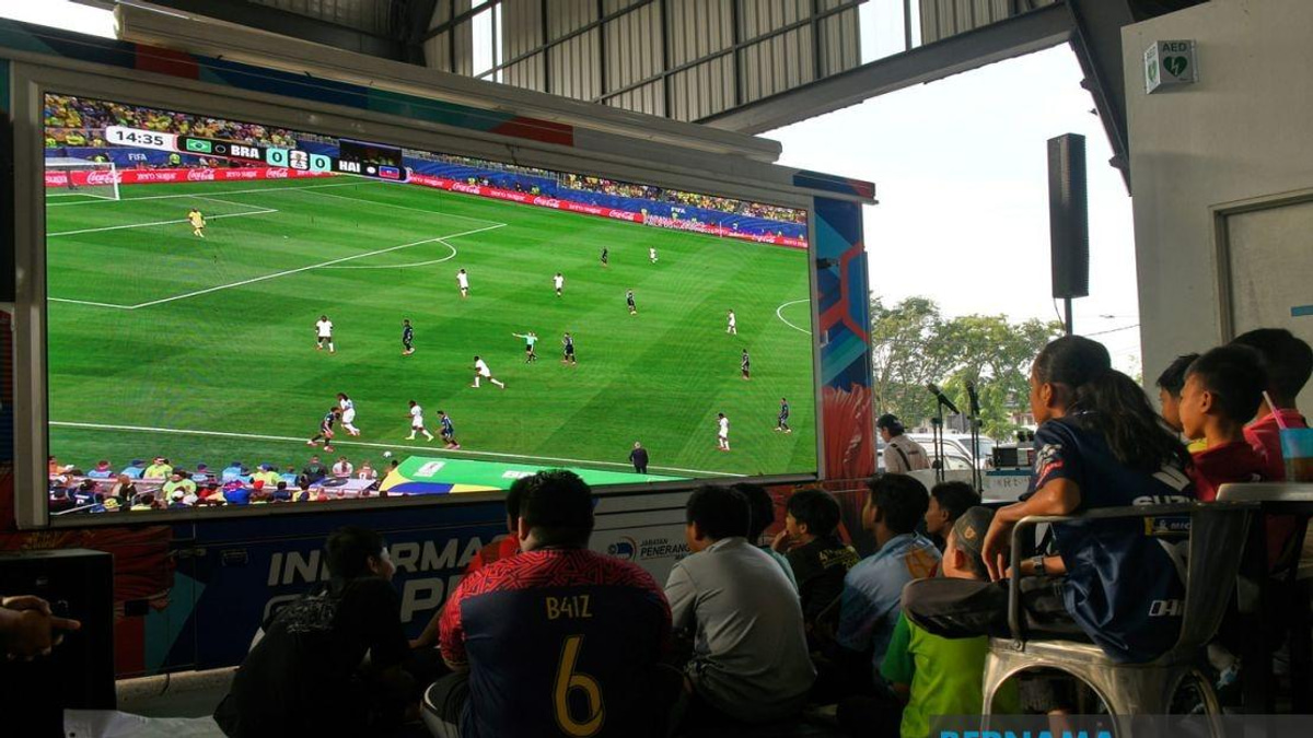 Free World Cup Broadcasts Ease Financial Burden for Malaysian Businesses and Households