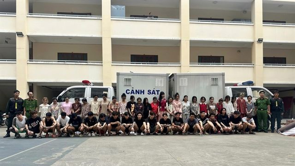 Ho Chi Minh City dismantles major etomidate vape trafficking ring, arrests 49
