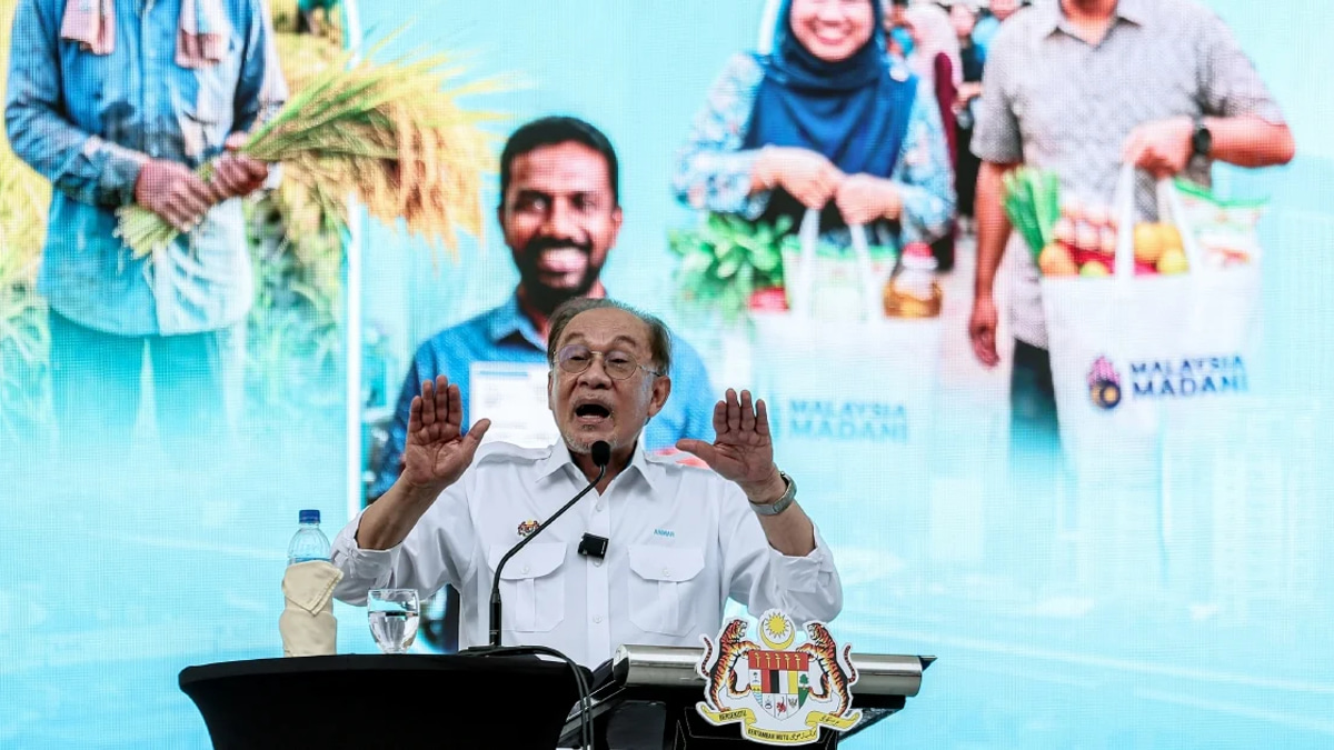 Government Raises Annual Neighbourhood Watch Funding to RM10,000