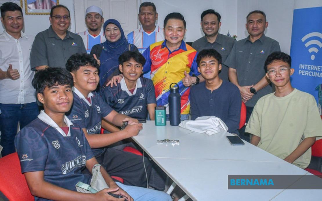 Over 32,000 Community Ambassadors In Sabak Bernam To Champion Digital Safety