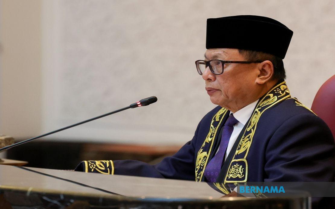 Puad Zarkashi Quits UMNO, Accuses Johor Leadership of Puppet Politics