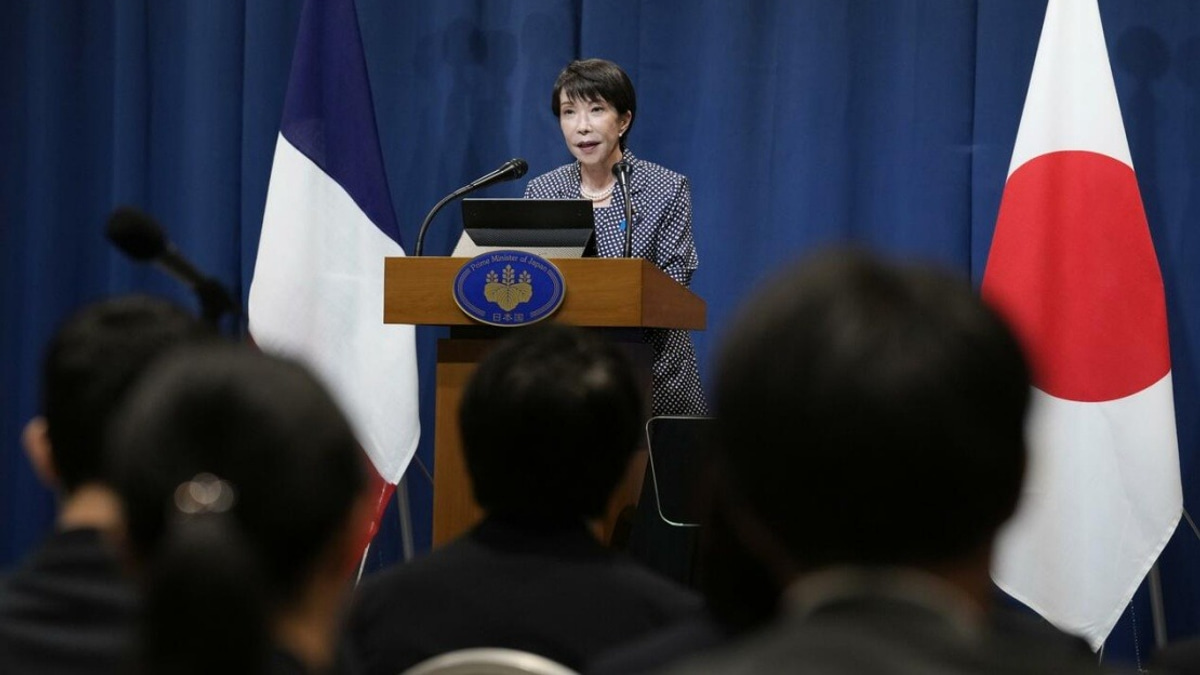 Japan's Takaichi Cabinet Hits Lowest Approval Mark Amid Economic Pressures