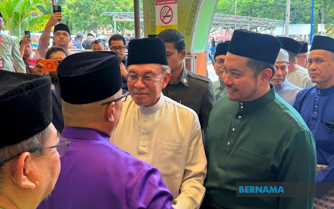 Azam Baki's NFCC Role Independent of MACC Position, Says PM Anwar
