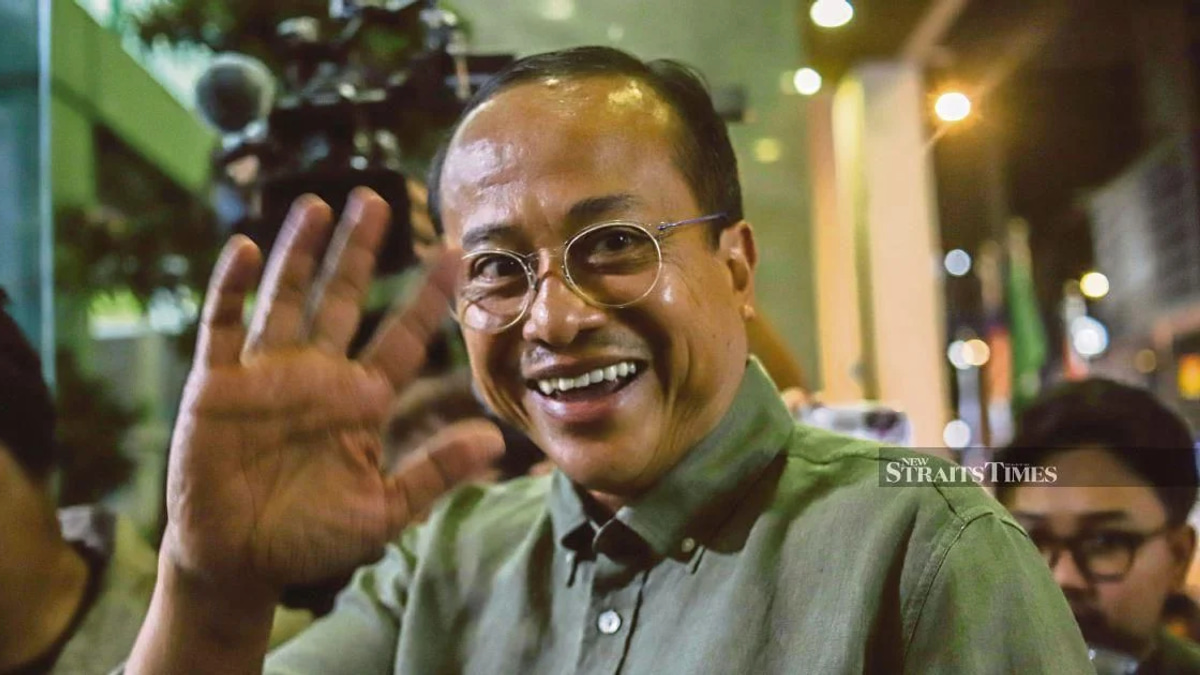 Perikatan Nasional Silent on Hamzah's Opposition Leader Role