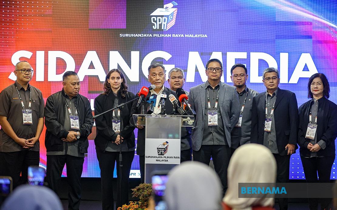 Barisan Nasional Secures Dominant Two-Thirds Majority in Johor State Election, Capturing 48 of 56 Seats