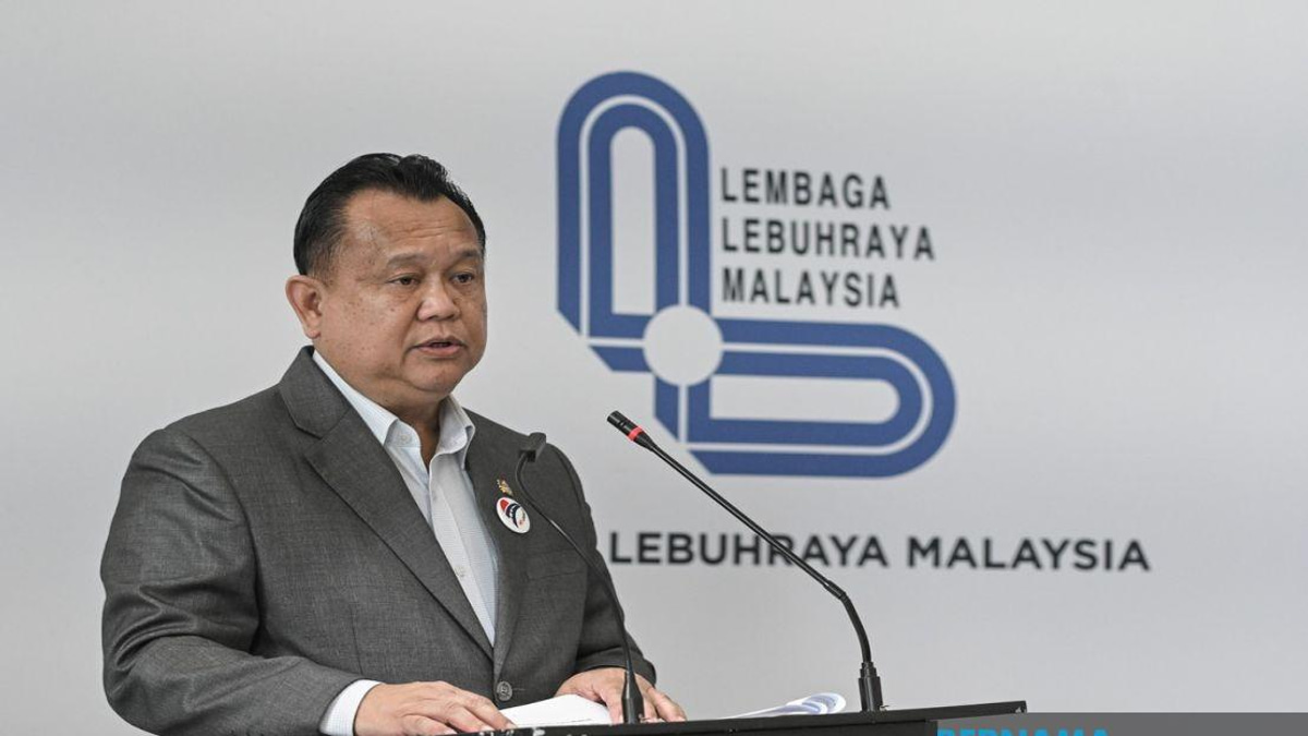 RM25.2 Million Solar LED Lighting Project Launches at 32 Accident-Prone Highways