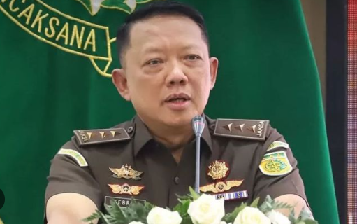 Prabowo's Anti-Corruption Pledge Strained as Indonesia Grapples with Self-Policing Dilemma