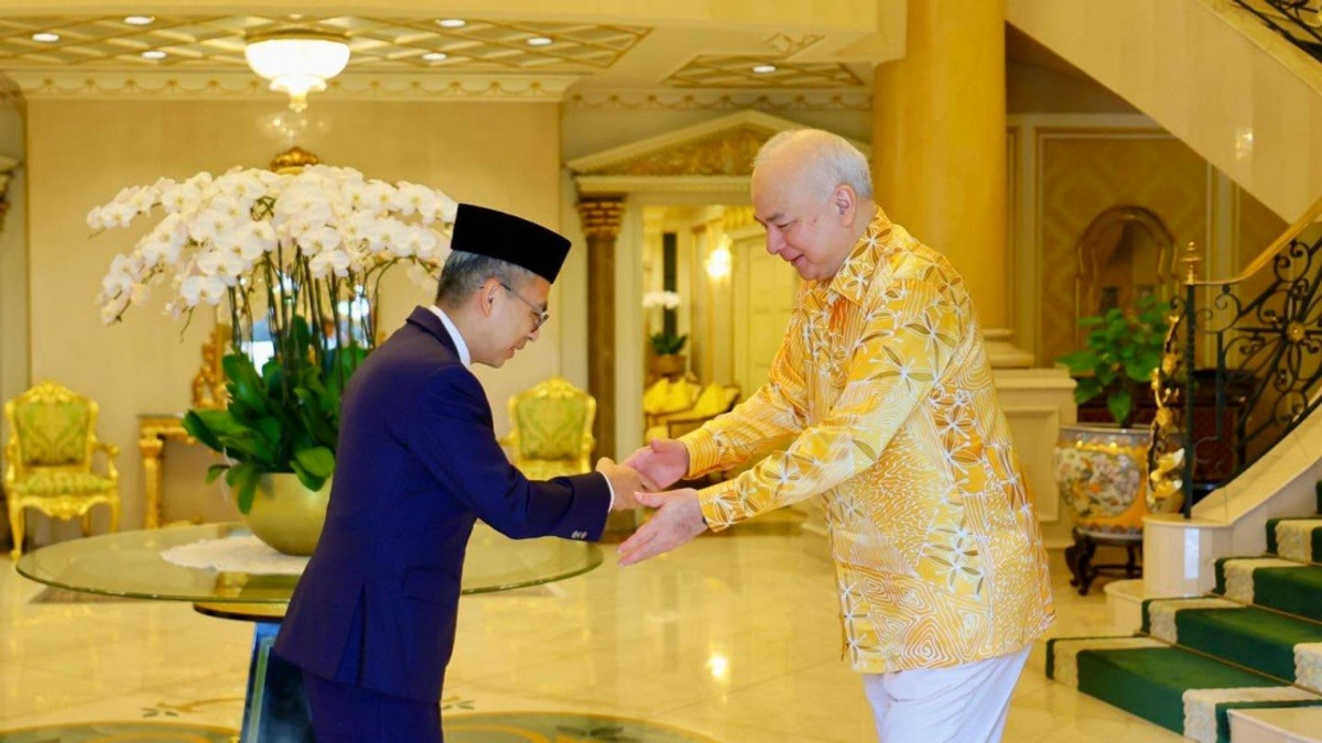 Sultan Nazrin Briefed on Perak Communications Infrastructure Push