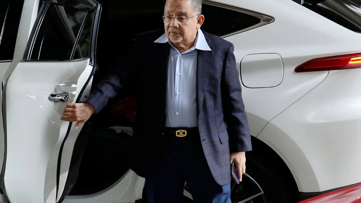 Federal Court Upholds Isa Samad's Corruption Conviction, Dismisses Review Bid