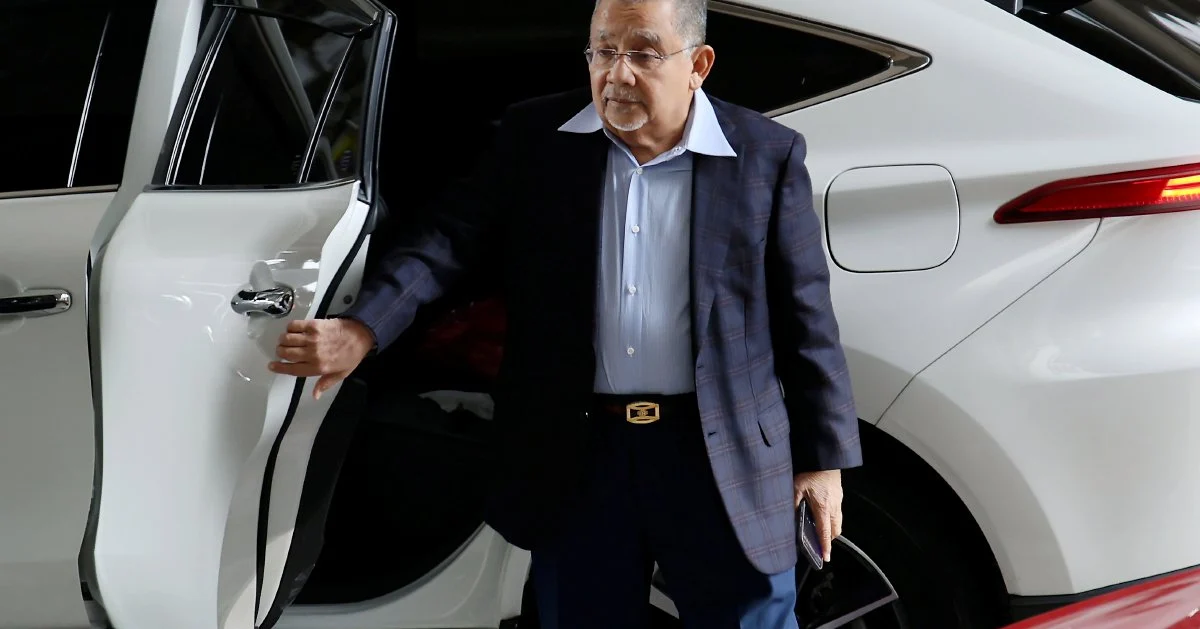 Federal Court Upholds Isa Samad's Corruption Conviction, Dismisses Review Bid