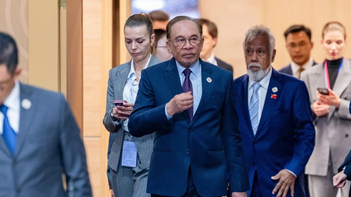 Malaysia Must Pursue Bolder Economic Strategy Towards Russia and Central Asia, Says Anwar