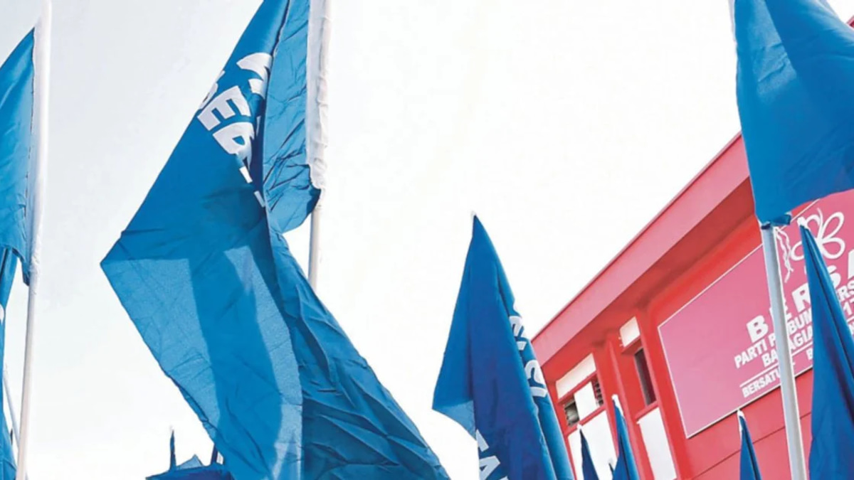 Bersatu Faces Logo Dispute Risk as PN Chairman Tightens Authorisation Control
